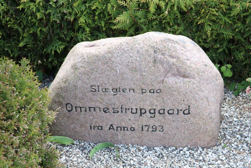 Slaegten paa Ommestrupgaard.JPG